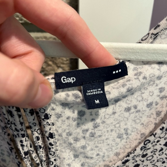 GAP Ditsy Floral Lightweight Soft Flowy Cream Black Tank Top Shirt women… - Picture 8 of 12